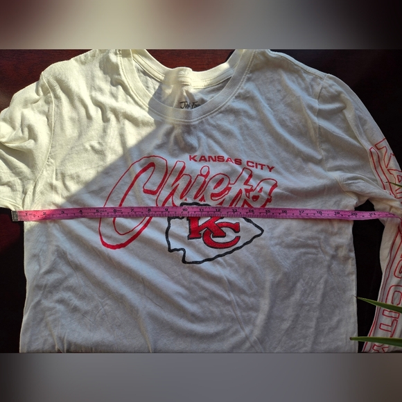 NWT Junk Food Kansas City Chiefs Cropped Long Sleeve Tee - Size M - Picture 4 of 7